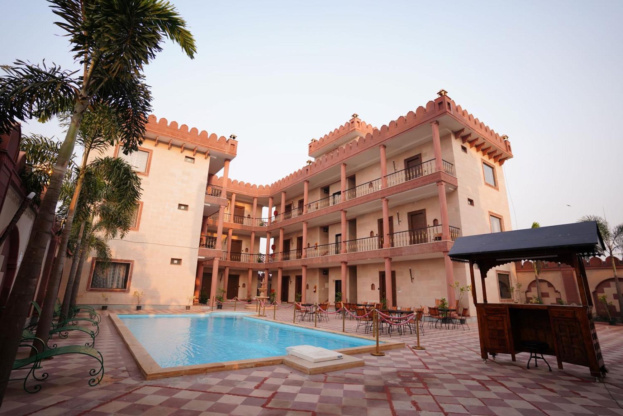 The Fort Moradabad Bagian luar foto