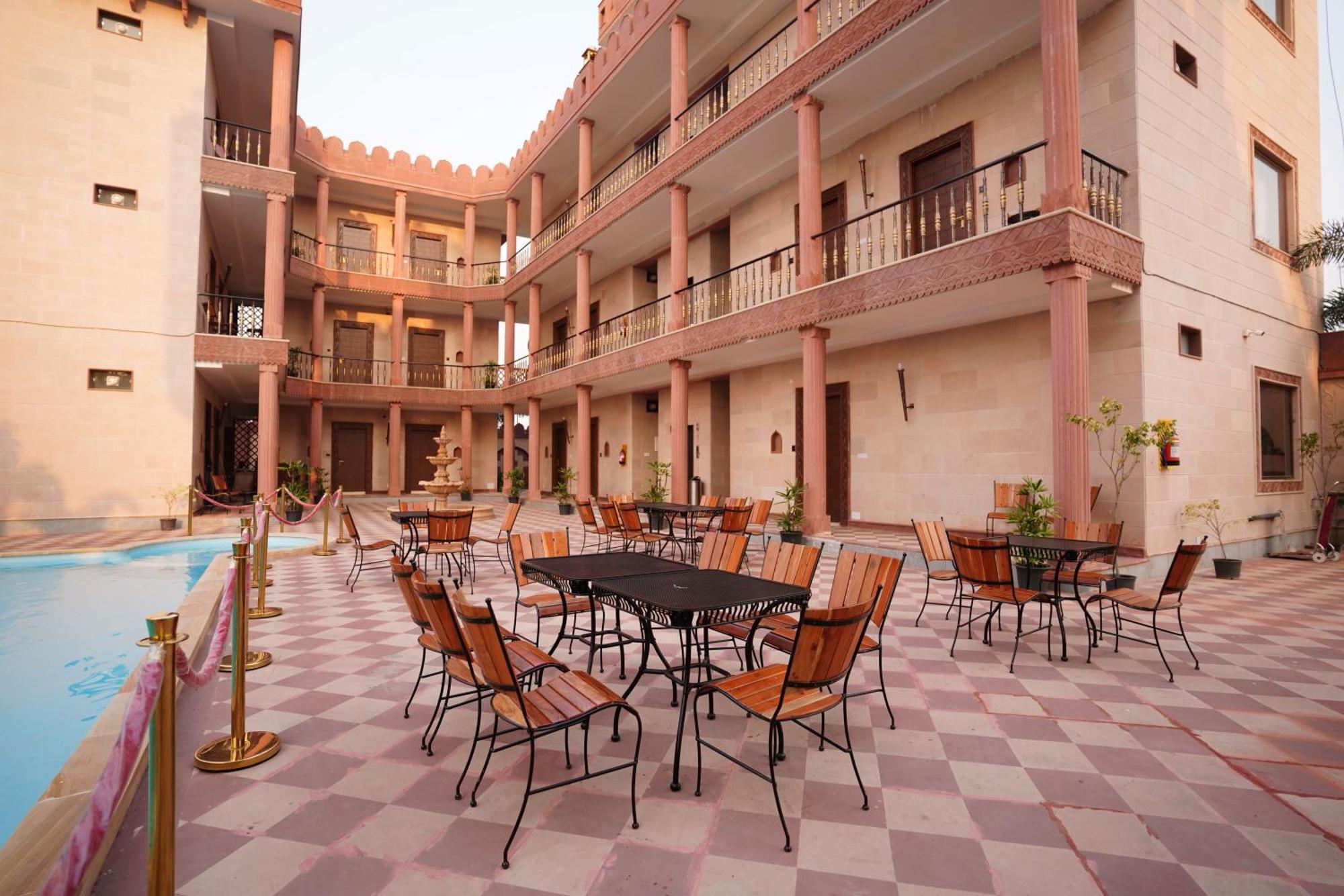 The Fort Moradabad Bagian luar foto