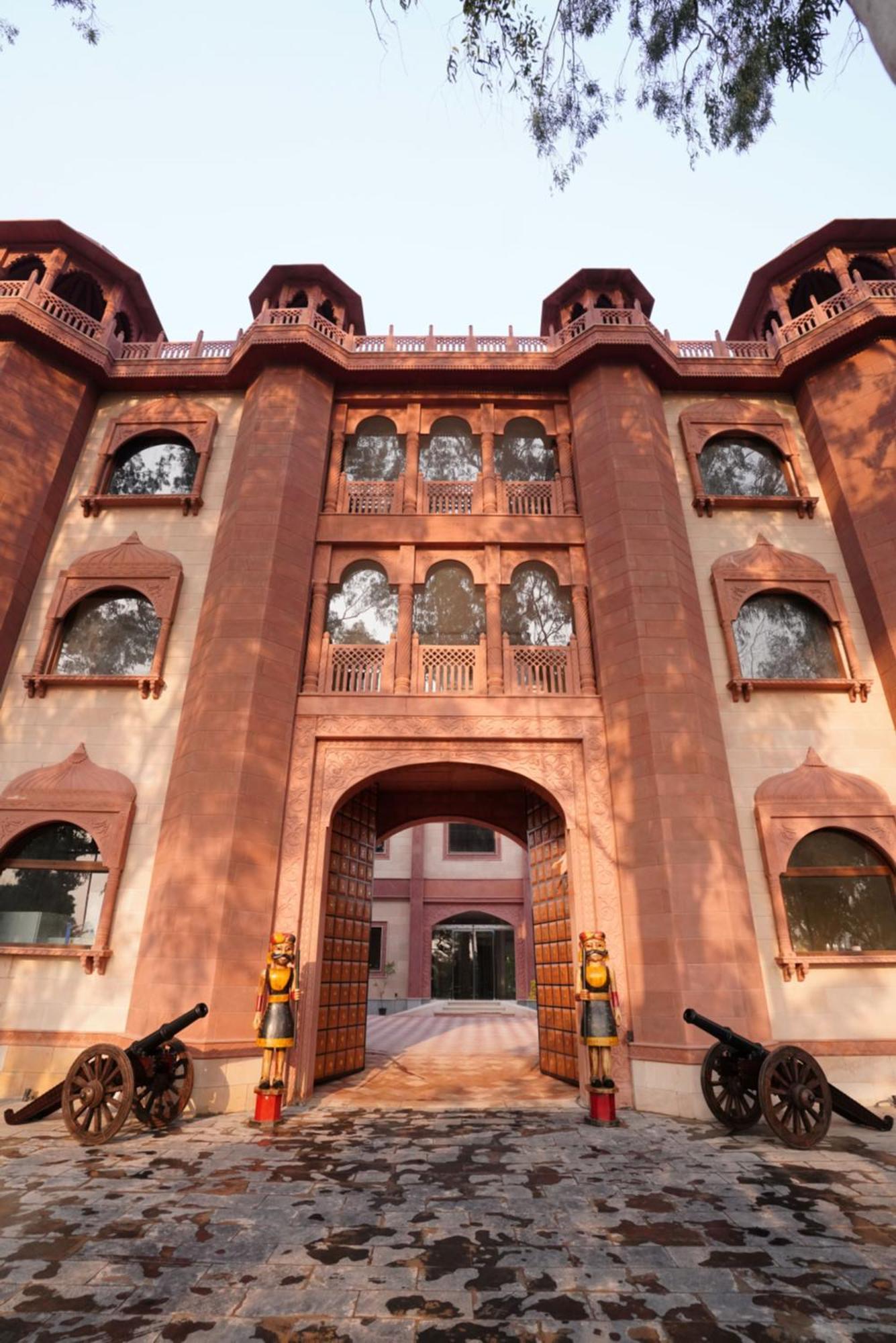 The Fort Moradabad Bagian luar foto
